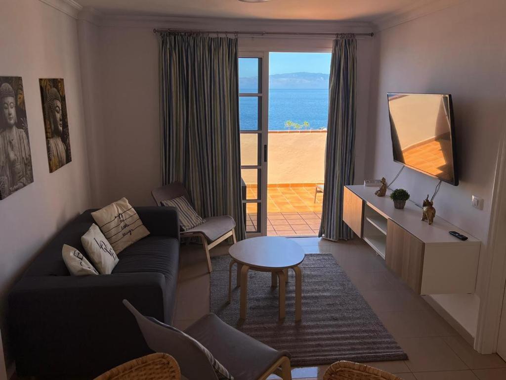 Volcano Beach Views & Wifi Puerto de Santiago  Bagian luar foto