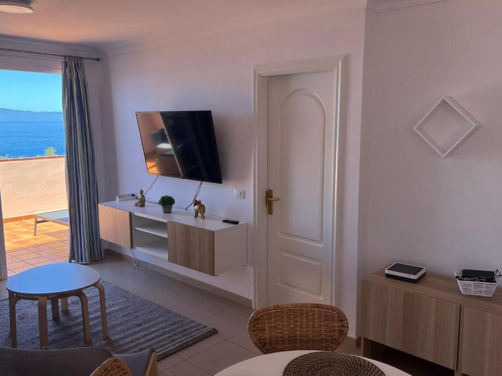 Volcano Beach Views & Wifi Puerto de Santiago  Bagian luar foto